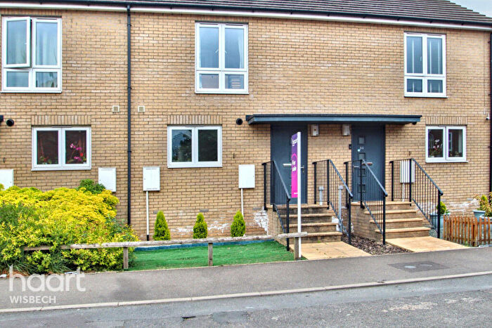 2 Bedroom Terraced House For Sale In Chase Street, Wisbech, PE13