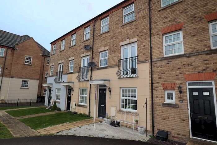 4 Bedroom Terraced House For Sale In Squirrel Chase, Witham St Hughs, LN6
