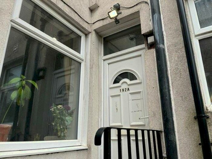 1 Bedroom Ground Flat To Rent In A, Stockport Road, Stockport, SK3