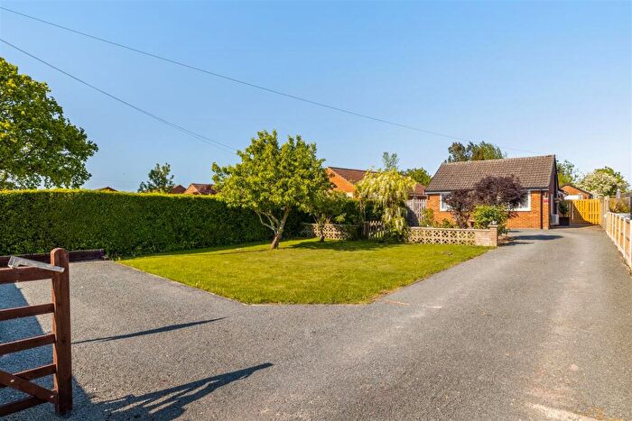 2 Bedroom Detached Bungalow For Sale In Church Road, Friskney, Boston, PE22