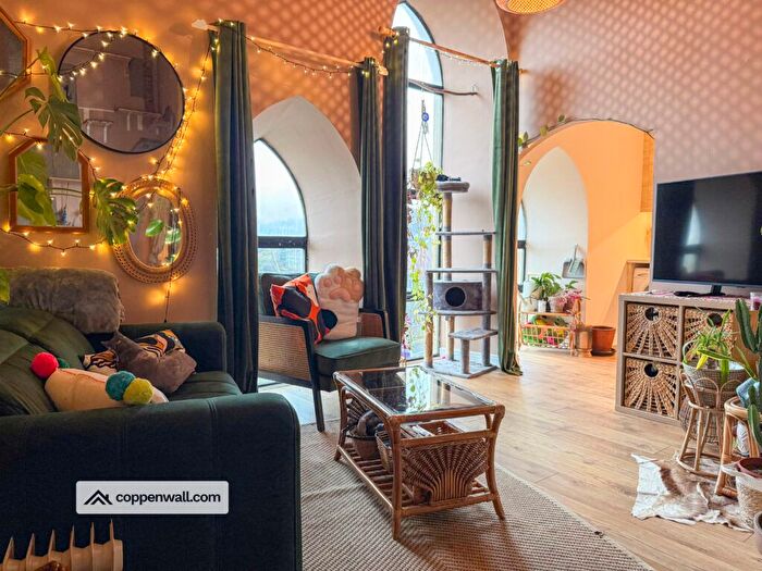 1 Bedroom Flat For Sale In Trinity Towers, Accrington Road, Burnley, BB11