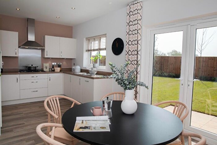 4 Bedroom Detached House For Sale In Clifton Drive, Chester, CH1