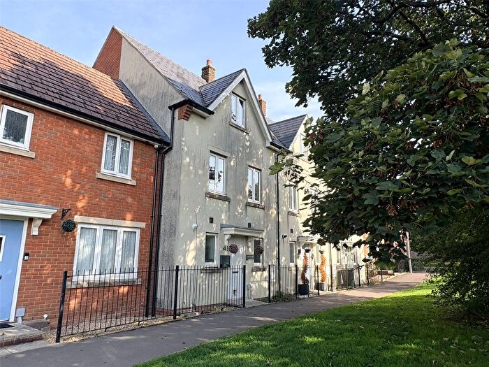 3 Bedroom Terraced House For Sale In Mampitts Road, Shaftesbury, Dorset, SP7