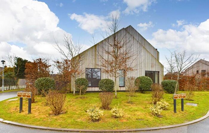 3 Bedroom End Of Terrace House To Rent In Golden Mede, Waddesdon, Aylesbury, HP18