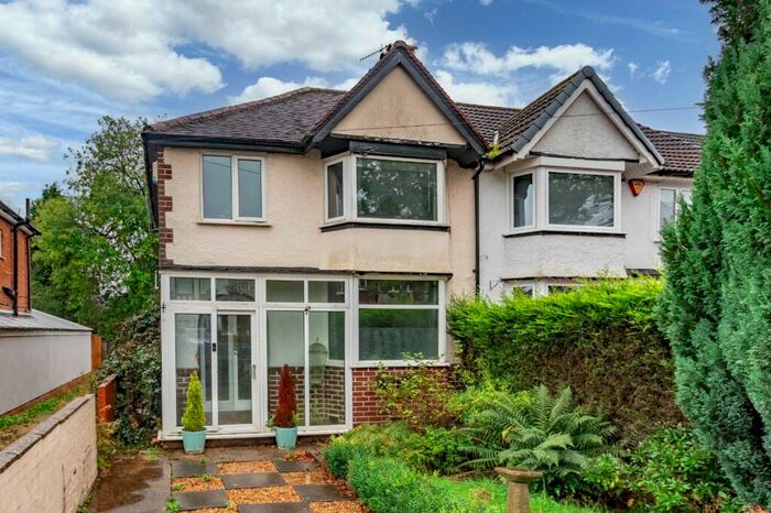 3 Bedroom End Of Terrace House For Sale In Mavis Road, Birmingham, West Midlands, B31