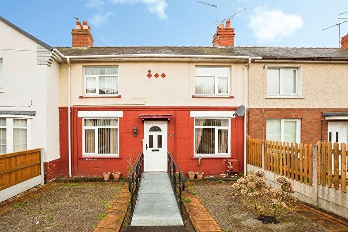 3 Bedroom Terraced House For Sale In Glen Avon, Wrexham, LL12