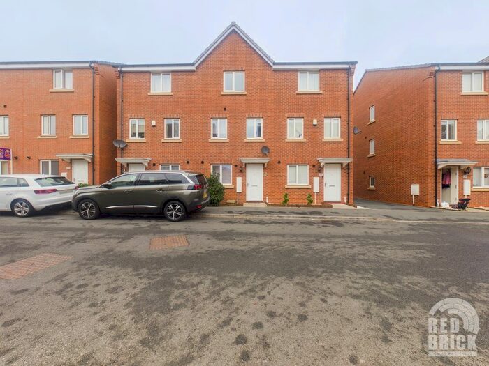 4 Bedroom Terraced House To Rent In Signals Drive, Coventry, CV3