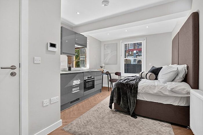 Studio To Rent In Inverness Terrace, London, W2