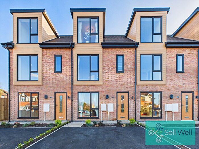 3 Bedroom Town House For Sale In The Cottons, St. Johns Road, Worsley, Manchester, M28