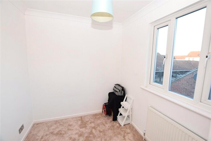 3 Bedroom Terraced House For Sale In Blake Court, South Woodham Ferrers, Chelmsford, Essex, CM3