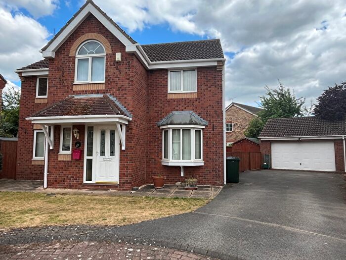 4 Bedroom Property To Rent In Langsett Court, Doncaster, DN4
