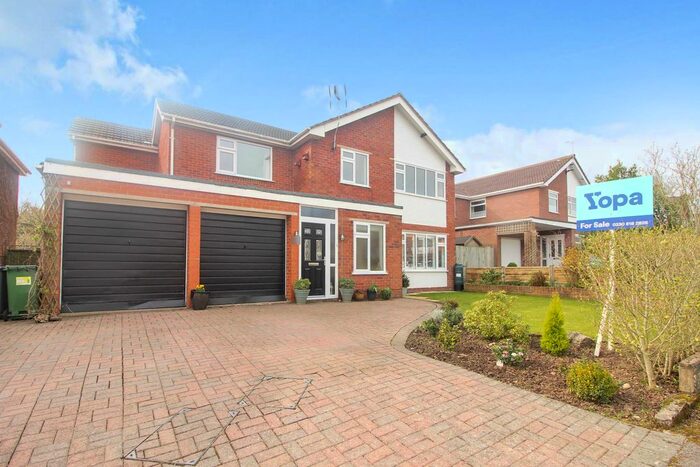 5 Bedroom Detached House For Sale In Crossfields, Tarvin, Tarvin, CH3