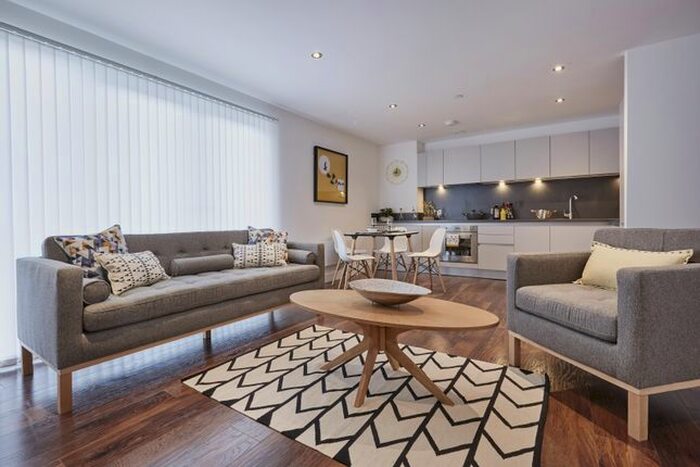 2 Bedroom Flat To Rent In Rivergate, Ordsall Lane, M5