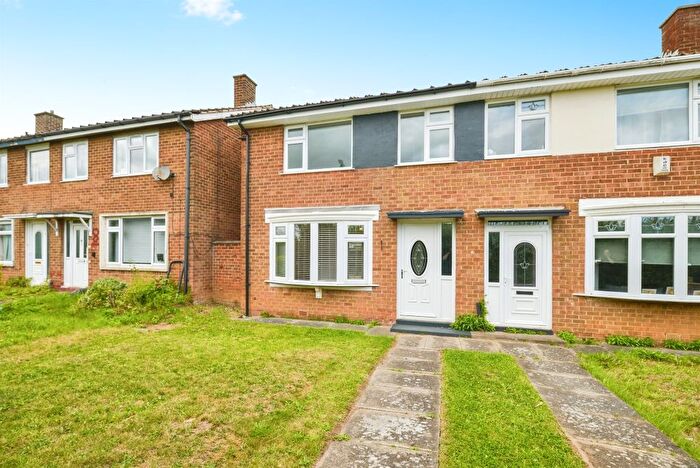 3 Bedroom End Of Terrace House For Sale In Cleadon Walk, Stockton-On-Tees, TS19