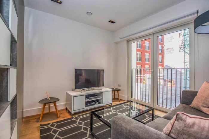 Studio To Rent In Keybridge House, Exchange Gardens, Vauxhall, SW8