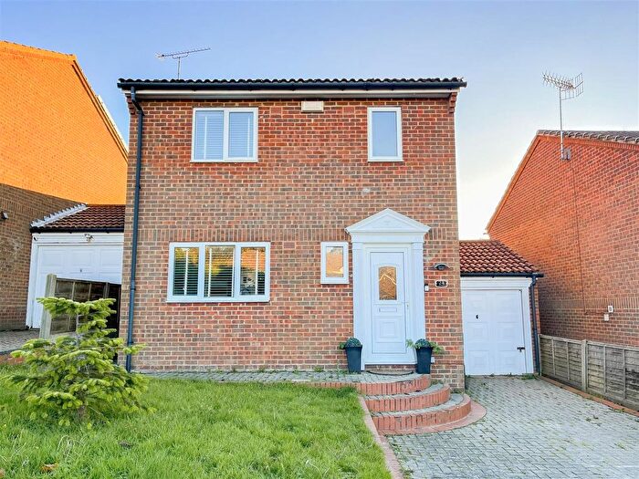 3 Bedroom Detached House To Rent In The Links, St. Leonards, TN38