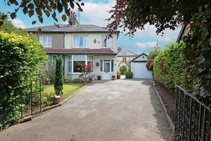 3 Bedroom Semi-Detached House For Sale In Salterforth Road, Earby, BB18