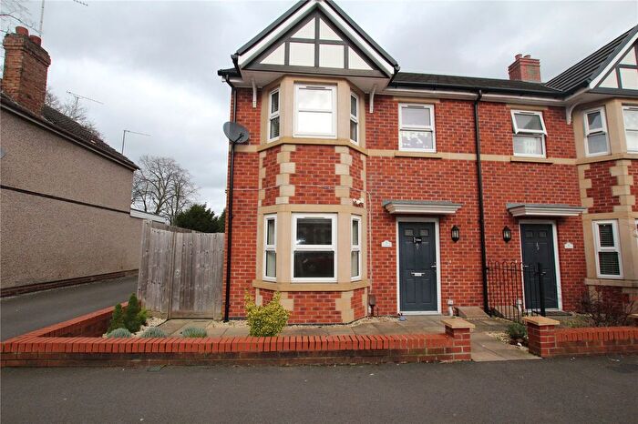 3 Bedroom End Of Terrace House To Rent In Euclid Street, Swindon, Wiltshire, SN1