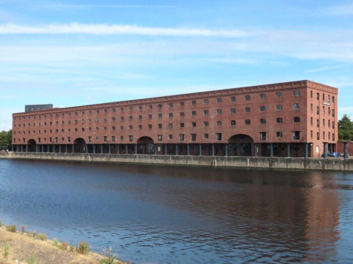 3 Bedroom Apartment To Rent In Wapping Quay, Liverpool, Merseyside, L3