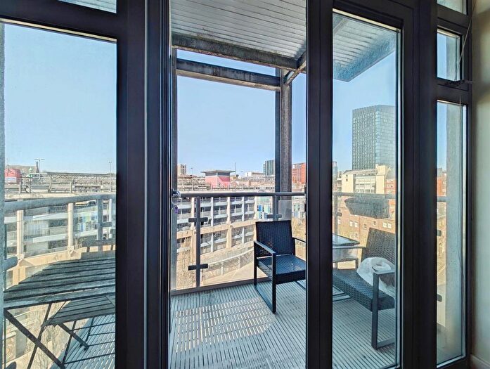 2 Bedroom Apartment For Sale In Waterloo Street, Newcastle Upon Tyne, NE1