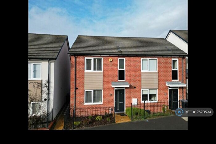 3 Bedroom Semi-Detached House To Rent In Baker Street, Rugby, CV21