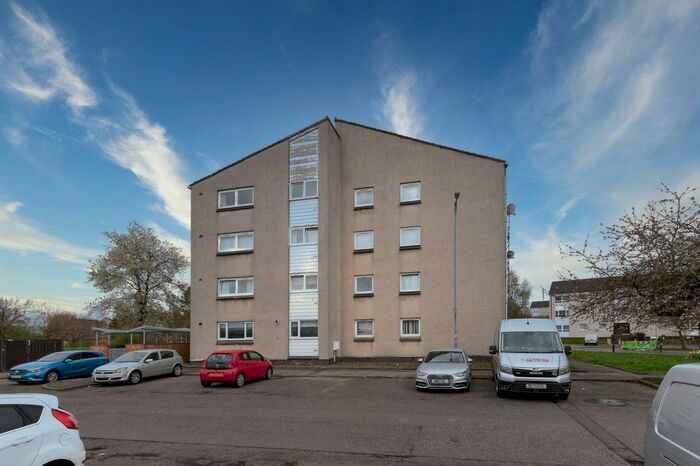 2 Bedroom Flat To Rent In Milovaig Avenue, Summerston, Glasgow, G23