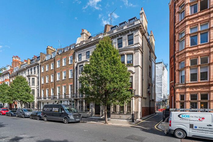 3 Bedroom Maisonette To Rent In Harley Street, London, W1G