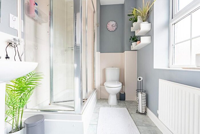 4 Bedroom Detached House For Sale In Tillage Close, Tyttenhanger, St. Albans, Hertfordshire, AL4