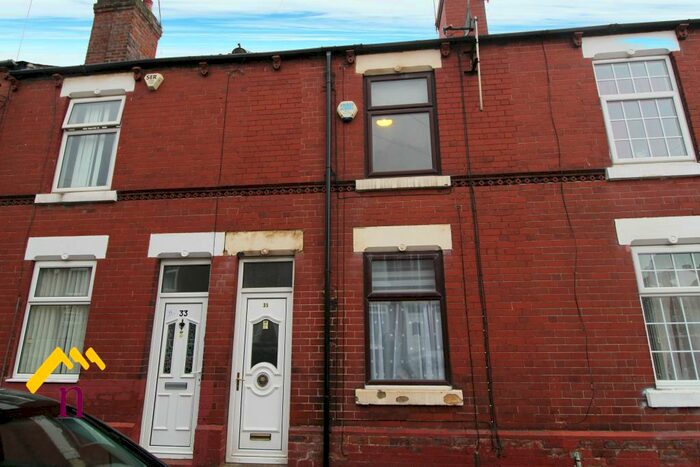 2 Bedroom Terraced House To Rent In Gladstone Road, Hexthorpe, Doncaster, DN4
