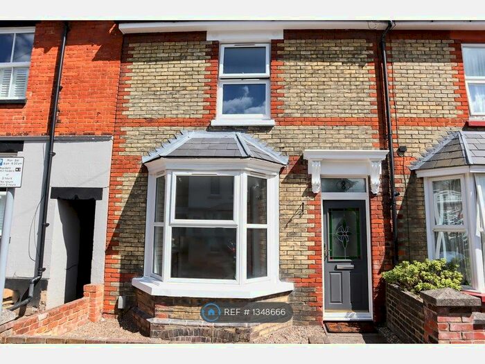 3 Bedroom Terraced House To Rent In Albany Street, Maidstone, ME14