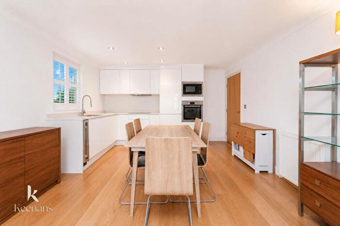 2 Bedroom Flat To Rent In Ellesmere Road, Eccles, Manchester, M30