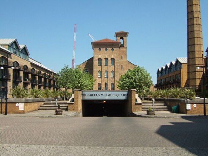 1 Bedroom Flat To Rent In Burrells Wharf Square, Isle Of Dogs, E14