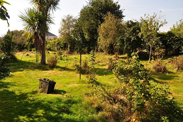 3 Bedroom Land For Sale In Chapel Street, Probus, Truro, TR2