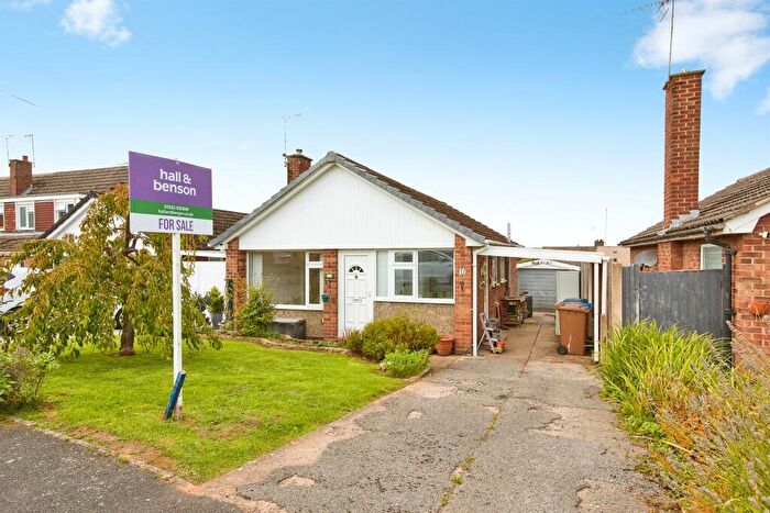 2 Bedroom Detached Bungalow For Sale In Rannoch Close, Allestree, Derby, DE22