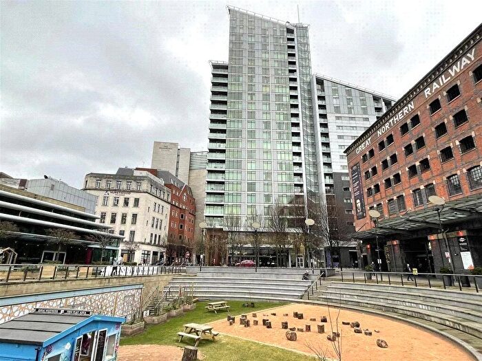 1 Bedroom Apartment To Rent In Watson Street, Manchester City Centre, Greater Manchester, M3