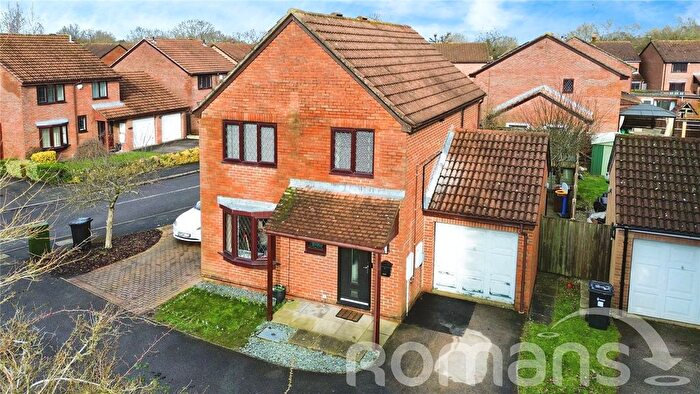 4 Bedroom Detached House For Sale In Adwell Drive, Lower Earley, Reading, RG6