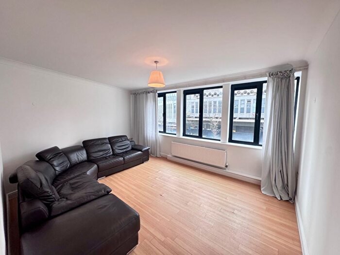 2 Bedroom Flat To Rent In St. James's Street, Nottingham, NG1