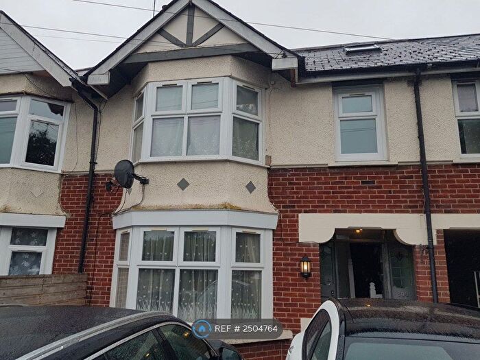 6 Bedroom Semi-Detached House To Rent In Cowley Road, Oxford, OX4