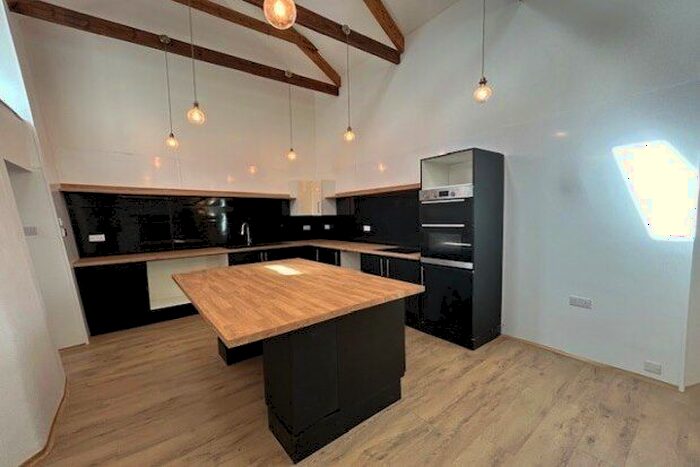 4 Bedroom Farmhouse To Rent In Trelill, Bodmin, PL30