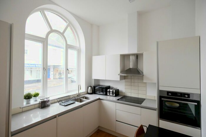 1 Bedroom Flat To Rent In New Street, Basingstoke, RG21