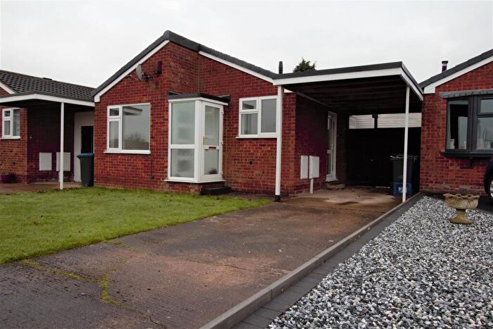 2 Bedroom Bungalow To Rent In Woodley Road, Leicester, LE6