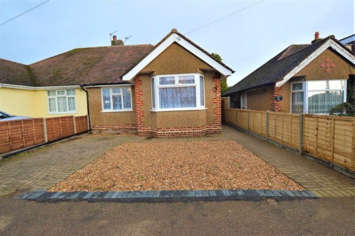 2 Bedroom Semi-Detached Bungalow To Rent In Sherborne Way, Croxley Green, Rickmansworth, WD3