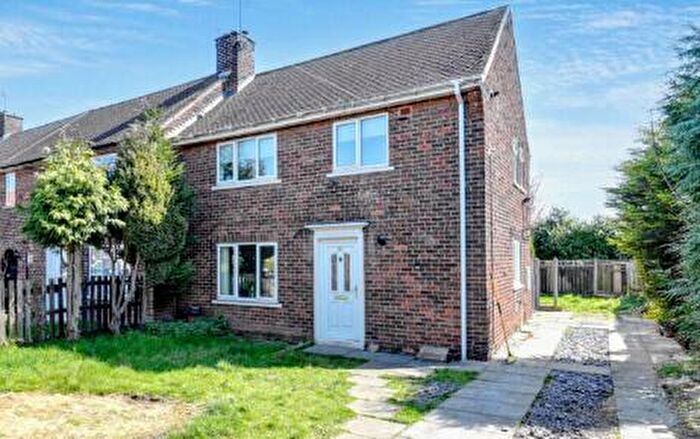 3 Bedroom Semi Detached House For Sale In Windermere Avenue, South Yorkshire, DN11