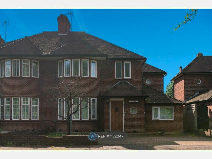 5 Bedroom Semi-Detached House To Rent In Greenbank Crescent, London, NW4