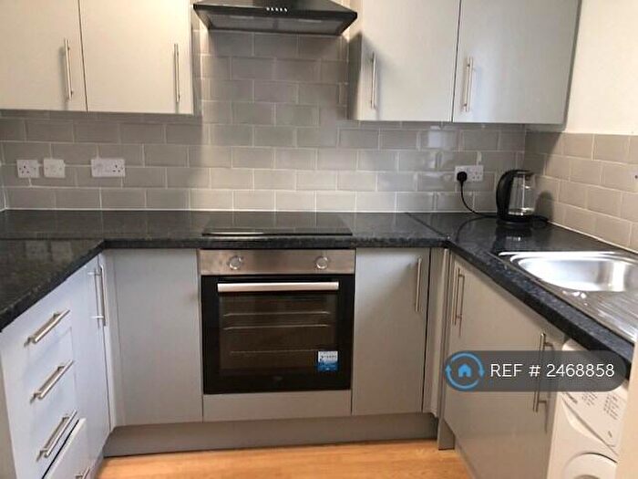 1 Bedroom Flat To Rent In Gladstone Street, Glasgow, G4