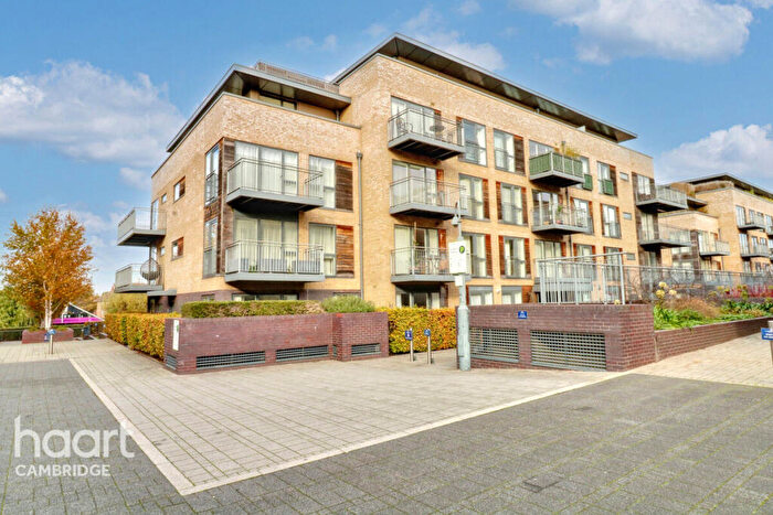 2 Bedroom Flat To Rent In Marlowe House, Cambridge, CB5