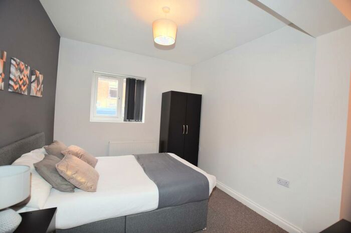 1 Bedroom Semi-Detached House To Rent In Leicester, Woodville Road, LE3