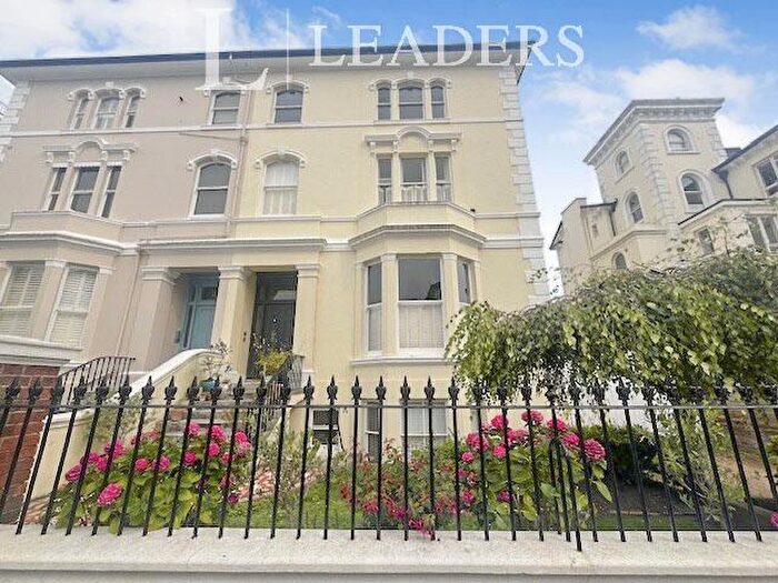 2 Bedroom Flat To Rent In Albany Villas, BN3