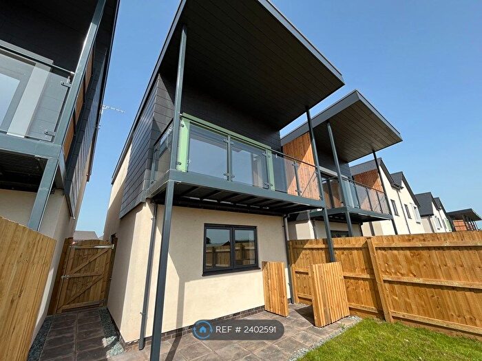 2 Bedroom Detached House To Rent In Bayley Place, Exeter, EX1