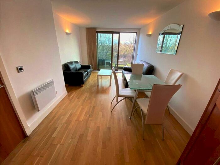 1 Bedroom Apartment To Rent In Advent /, Isaac Way, Manchester, M4